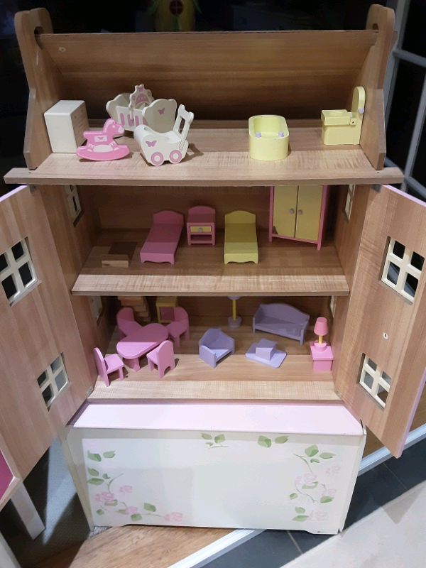 gumtree dolls house furniture